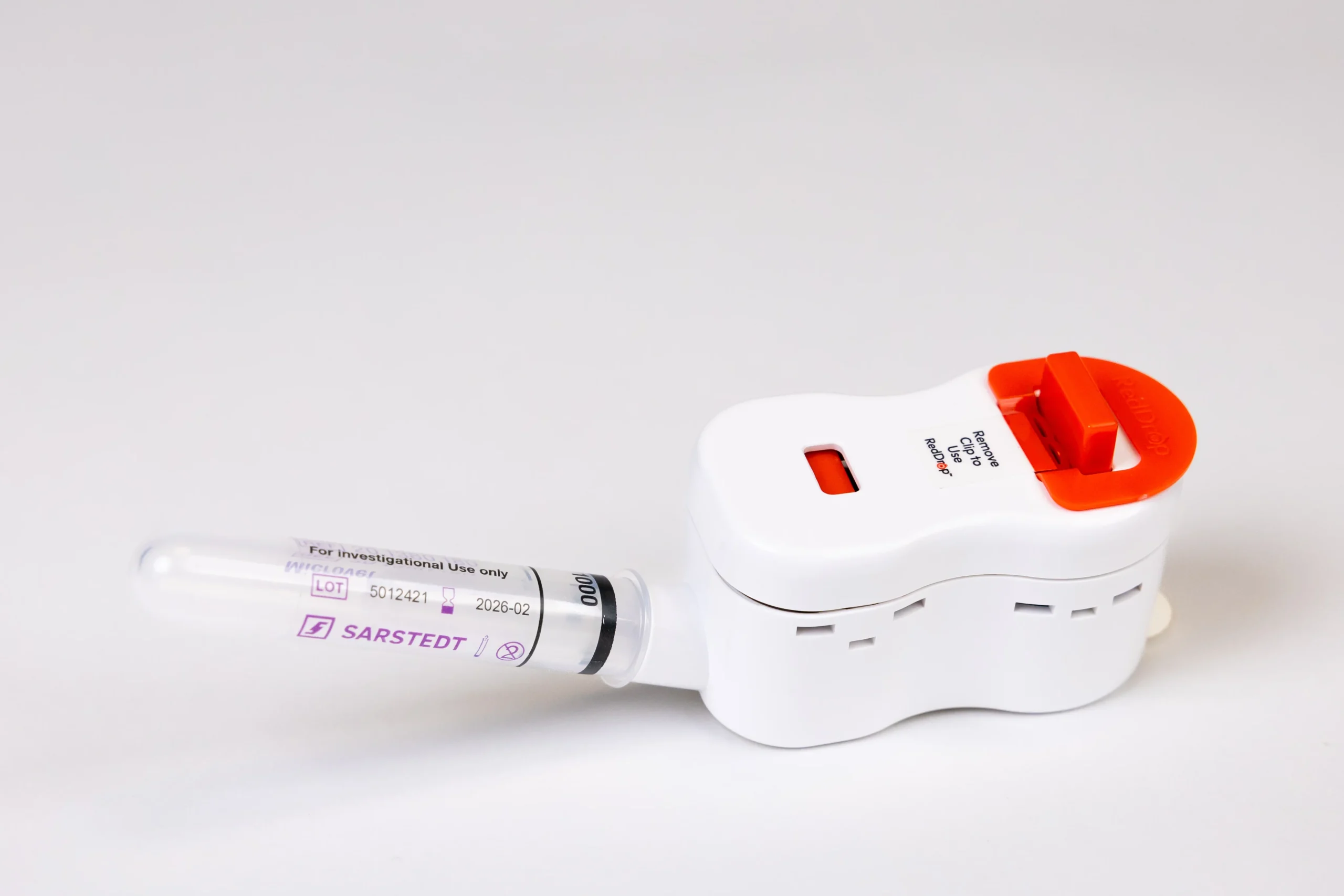 RedDrop blood sample collection device